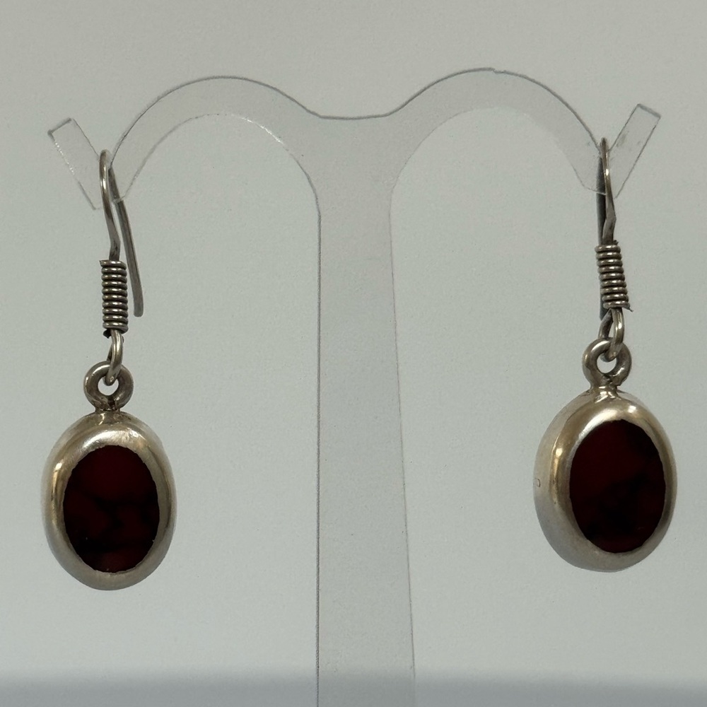 Elegant 925 silver Howlite stone earrings